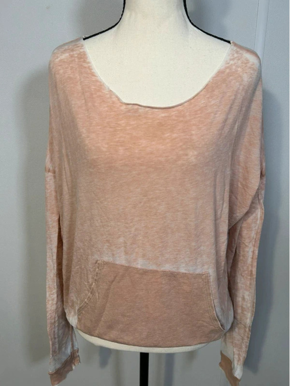 Chaser Collection Peach Burnout Pullover Size M